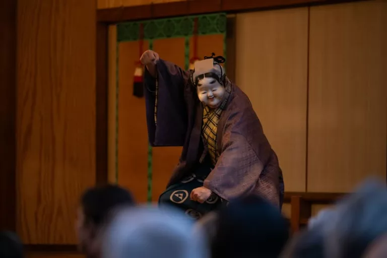 𝗨𝗻 𝗡𝗼̂𝘁𝗿𝗲 𝗝𝗮𝗽𝗼𝗻, 𝘂𝗻 𝗳𝗲𝘀𝘁𝗶𝘃𝗮𝗹 𝘂𝗻𝗶𝗾𝘂𝗲 𝗮̀ 𝗔𝗶𝘅-𝗲𝗻-𝗣𝗿𝗼𝘃𝗲𝗻𝗰𝗲 Les deux premiers jours… 