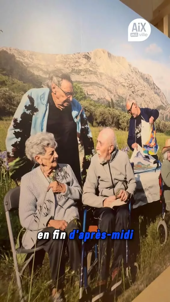 📸 𝗘𝘅𝗽𝗼 𝗖𝗲𝘇𝗮𝗻𝗻𝗲 – 𝗧𝗲𝗻𝗶𝗿 𝗹𝗲 𝗺𝗼𝘁𝗶𝗳 Le Couvent des Prêcheurs accueille jusqu’au 26 septembre une exp… 