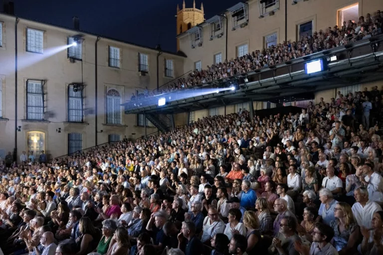 🎶𝗟𝗲 𝗙𝗲𝘀𝘁𝗶𝘃𝗮𝗹 𝗱’𝗔𝗶𝘅-𝗲𝗻-𝗣𝗿𝗼𝘃𝗲𝗻𝗰𝗲 𝗮𝗰𝗰𝘂𝗲𝗶𝗹𝗹𝗲 𝘀𝗼𝗻 𝗻𝗼𝘂𝘃𝗲𝗮𝘂 𝗱𝗶𝗿𝗲𝗰𝘁𝗲𝘂𝗿 ! Te… 