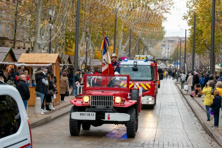 𝗖𝗲́𝗿𝗲́𝗺𝗼𝗻𝗶𝗲 𝗱𝗲 𝗹𝗮 𝗦𝗮𝗶𝗻𝘁𝗲-𝗕𝗮𝗿𝗯𝗲🚒 C’est une grande tradition des sapeurs-pompiers, que de célébre… 