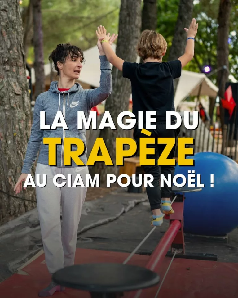 𝗨𝗻𝗲 𝗴𝗿𝗮𝗻𝗱𝗲 𝗷𝗼𝘂𝗿𝗻𝗲́𝗲 𝗳𝗮𝗺𝗶𝗹𝗶𝗮𝗹𝗲 𝗽𝗼𝘂𝗿 𝗽𝗮𝗿𝘁𝗮𝗴𝗲𝗿 𝗹𝗮 𝗺𝗮𝗴𝗶𝗲 𝗱𝗲 𝗡𝗼𝗲̈𝗹 𝗲𝘁 𝗱�… 