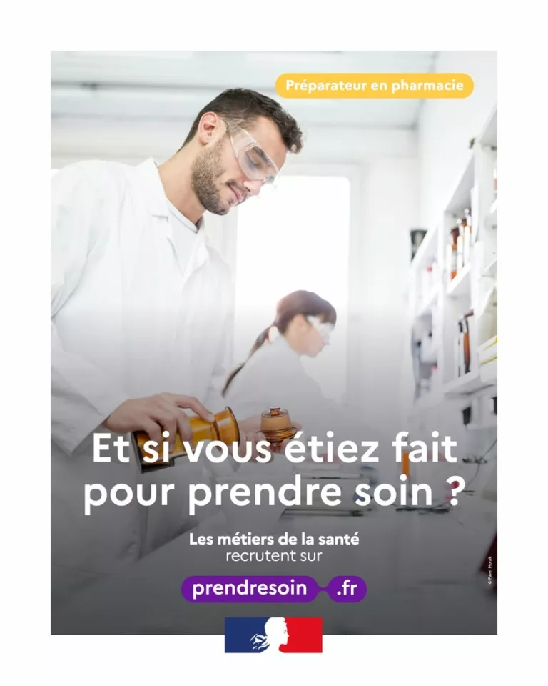 #Prendresoin  | Et si vous choisissiez un métier au cœur du soin ? 💊  Le préparateur en pharmacie est un maillon essent… 