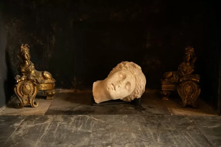 ✨ 𝗟𝗲 𝗣𝗮𝘃𝗶𝗹𝗹𝗼𝗻 𝗱𝗲 𝗩𝗲𝗻𝗱𝗼̂𝗺𝗲, 𝗹’𝗲́𝗹𝗲́𝗴𝗮𝗻𝗰𝗲 𝗮̀ 𝗹’𝗶𝗻𝘁𝗲́𝗿𝗶𝗲𝘂𝗿 Derrière ses façades du X… 