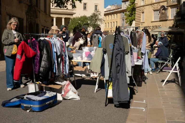 🛍️ 𝗟𝗲𝘀 𝗶𝗻𝘀𝗰𝗿𝗶𝗽𝘁𝗶𝗼𝗻𝘀 𝗮𝘂 𝘃𝗶𝗱𝗲-𝗴𝗿𝗲𝗻𝗶𝗲𝗿𝘀 𝘀𝗼𝗻𝘁 𝗼𝘂𝘃𝗲𝗿𝘁𝗲𝘀 ! La Ville d&rsquo;Aix-en-Provenc… 