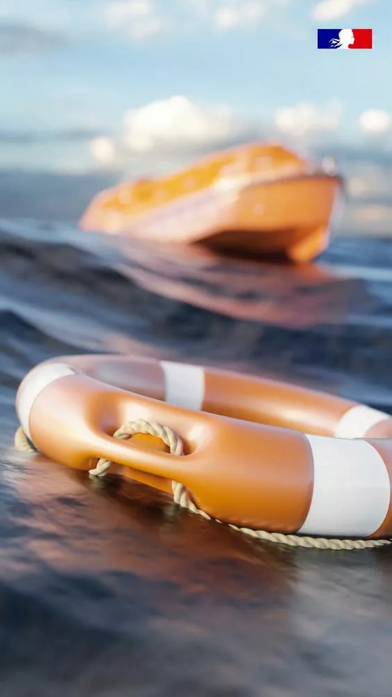 #PréventionNoyade ☀ | Une personne est en difficulté dans l&rsquo;eau ? Ayez les bons réflexes sans vous mettre en danger. ⚠ P… 